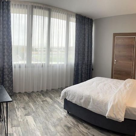 Tuzla Suite Otel Istanbul Bagian luar foto