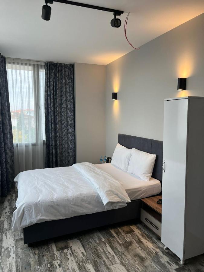 Tuzla Suite Otel Istanbul Bagian luar foto